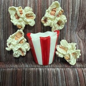 Popcorn Magnets